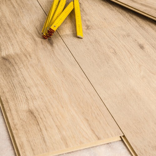 Installing Laminate Flooring | Streamwood, IL | Dary Carpets & Flooring